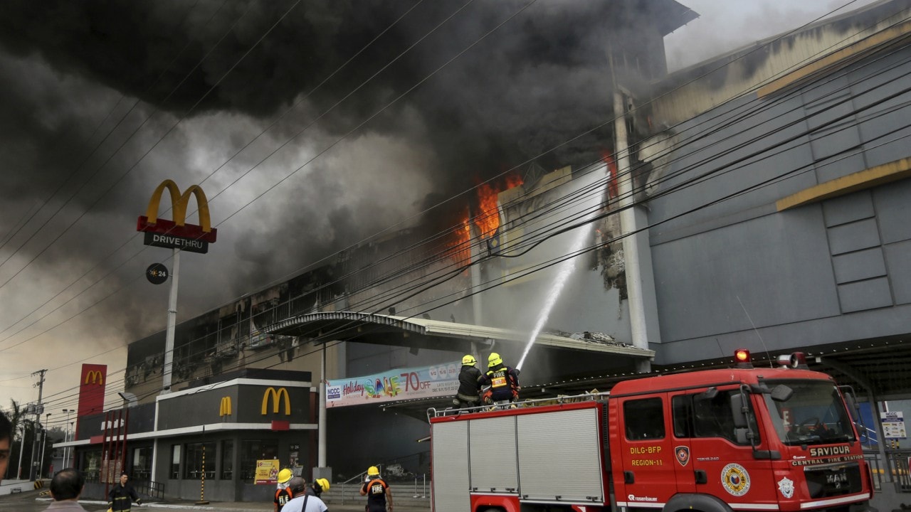 Philippines Mall Fire 37 Killed In Davao City As Fire Tears Through Shopping Mall Firefighters 