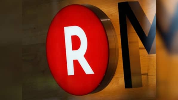 Ecommerce firm Rakuten to apply for a 4G license, aims to become fourth major wireless carrier in Japan