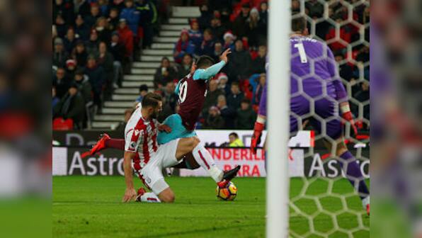 Premier League: West Ham's Manuel Lanzini to serve two-match ban after being found guilty of simulation