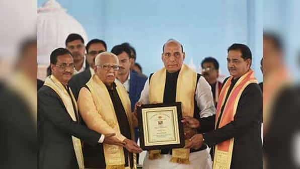 At Lucknow university convocation, Rajnath Singh recalls stopping convoy to garland 90-year-old teacher