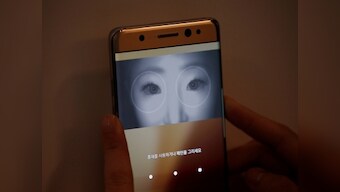 Android P is expected to natively support iris scanning feature