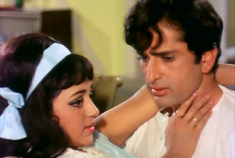Shashi Kapoor with Hema Malini. Image via Facebook
