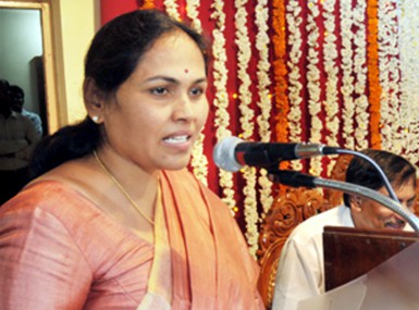 BJP MP Shobha Karandlaje falsely claims Tablighi Jamaat attendees from Belagavi spat on hospital staff, misbehaved with them BJP MP Shobha Karandlaje falsely claims Tablighi Jamaat attendees from Belagavi spat on hospital staff, misbehaved with them