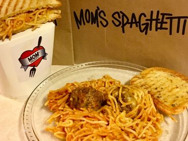 Eminem fans 'lose themselves' at Revival promotional event serving 'mom's spaghetti' Eminem fans 'lose themselves' at Revival promotional event serving 'mom's spaghetti'