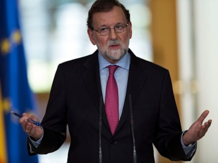 Spain will retain direct rule of Catalonia if exiled ex-leader Carles Puigdemont is reelected, says PM Mariano Rajoy