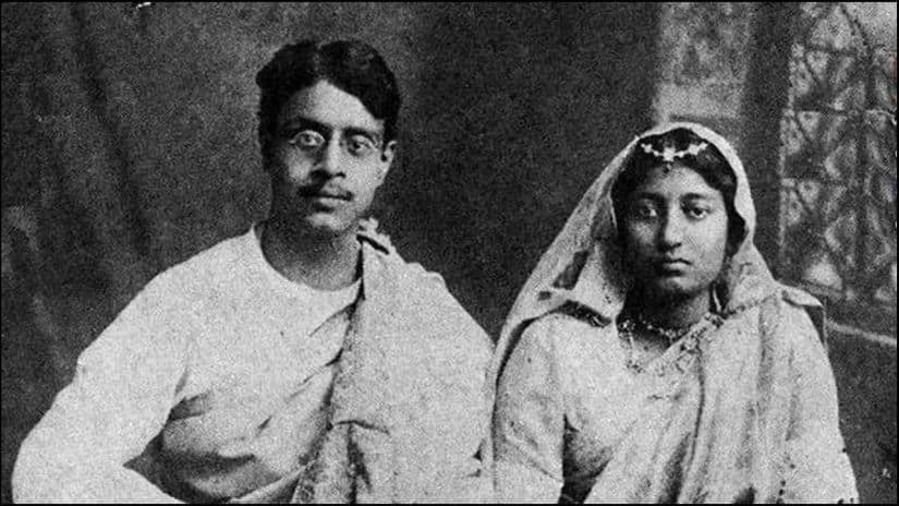 Sukumar Ray with his wife Suprabha Ray. YouTube screengrab 