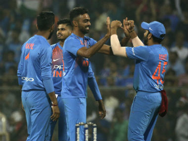 India vs Sri Lanka: Jaydev Unadkat shines as Rohit Sharma and Co whitewash visitors with tense win in 3rd T20I India vs Sri Lanka: Jaydev Unadkat shines as Rohit Sharma and Co whitewash visitors with tense win in 3rd T20I