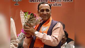 Vijay Rupani takes oath for second consecutive term as Gujarat CM; Narendra Modi, Amit Shah attend ceremony
