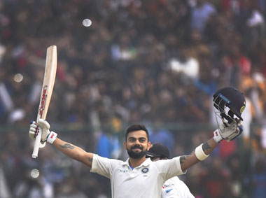 India vs Sri Lanka: Virat Kohli inhaled 3.5 times more pollutants than his cheering fans; price he paid for his double ton India vs Sri Lanka: Virat Kohli inhaled 3.5 times more pollutants than his cheering fans; price he paid for his double ton