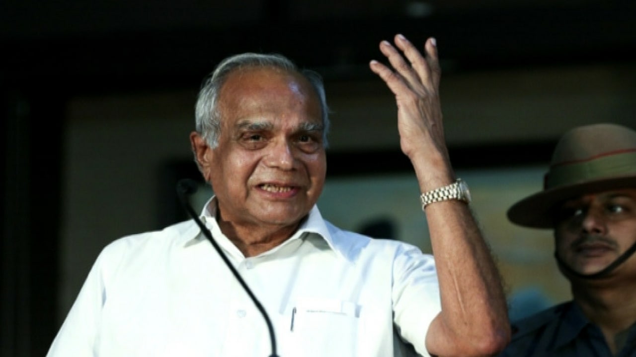 Tamil Nadu Sex For Degrees Case Governor Banwarilal Purohit Shouldve Submitted Himself To The 