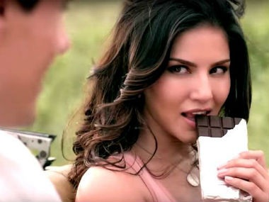 No condom advertisements from 6 am to 10 pm: Smriti Irani's ministry says they are 'indecent for children' No condom advertisements from 6 am to 10 pm: Smriti Irani's ministry says they are 'indecent for children'