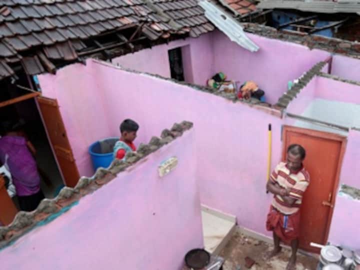 Goa government to provide compensation for Cyclone Ockhi-hit shacks having legal validity