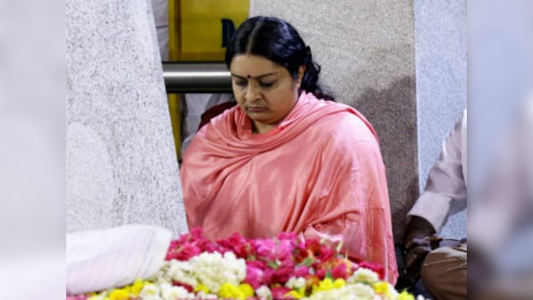 Jayalalithaa's niece Deepa Jayakumar's Chennai party office attacked, police probe incident