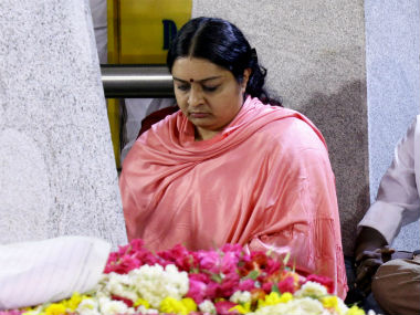 Jayalalithaa's niece Deepa Jayakumar's Chennai party office attacked, police probe incident Jayalalithaa's niece Deepa Jayakumar's Chennai party office attacked, police probe incident