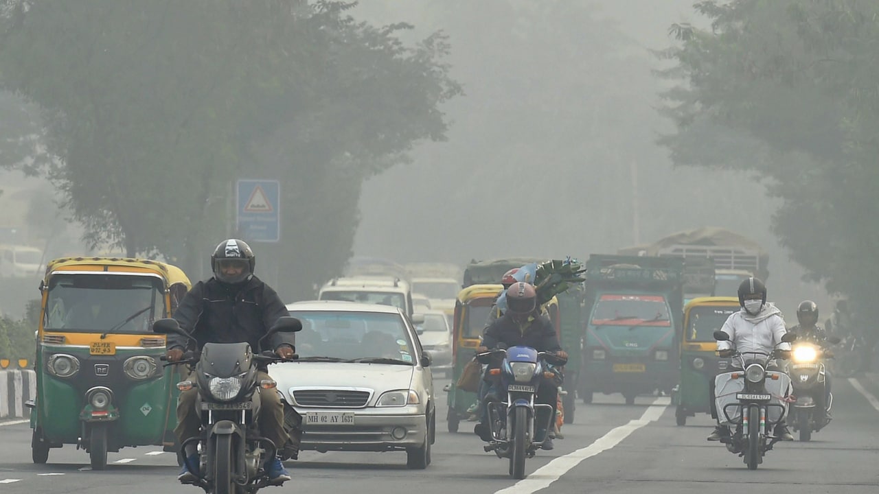 Air-pollution causing smog in New Delhi. Image: AP