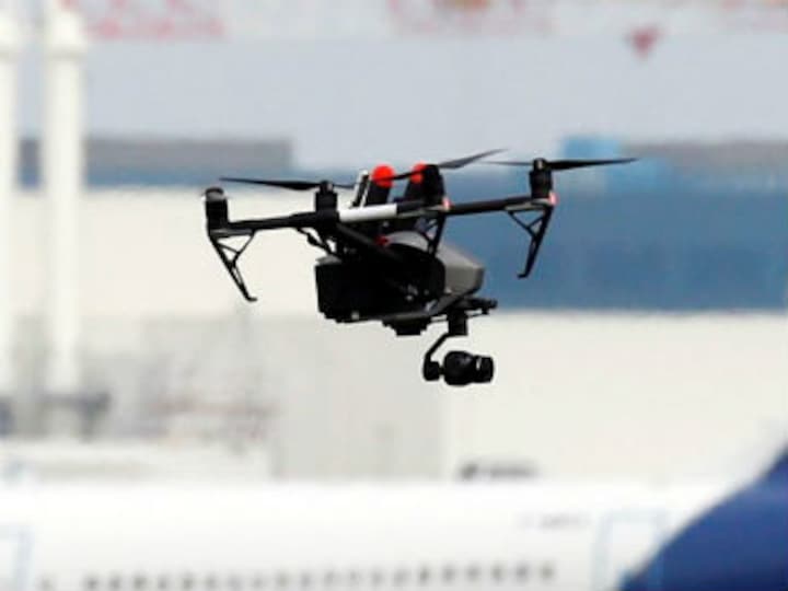 Australian researchers develop drone capable of measuring a person's breathing and heart rate from 60 metres
