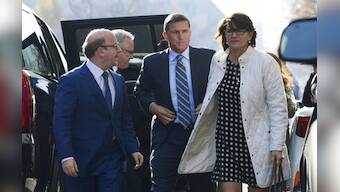 Flynn pleads guilty to lying to FBI, Mueller closes in on Trump, it's chaos in Washington