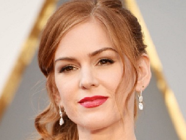 Isla Fisher says there are still not enough female comedy roles Isla Fisher says there are still not enough female comedy roles