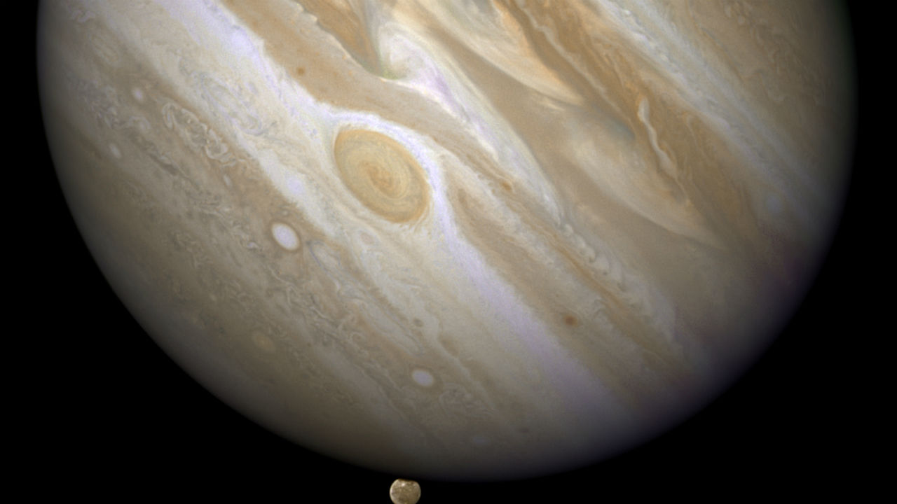 Jupiter's moon Ganymede is 'whistling', surrounded by powerful plasma waves Jupiter's moon Ganymede is 'whistling', surrounded by powerful plasma waves