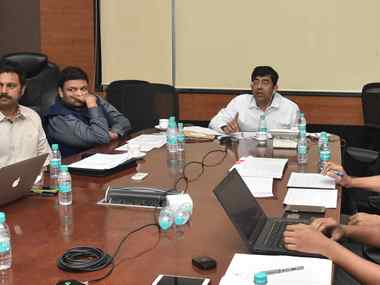 Maharashtra loan waiver: Public sector banks to remain open on weekend in bid to fast-track disbursal process Maharashtra loan waiver: Public sector banks to remain open on weekend in bid to fast-track disbursal process