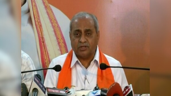 Congress' Virji Thummar assures Nitin Patel of support to form new Gujarat govt if he 'comes with 10-15 MLAs'