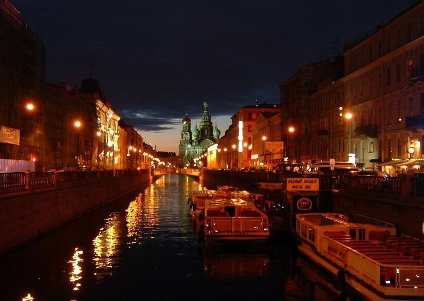 Saint Petersburg by night. Photo courtesy Aleksey Smalianchuk, freeimages