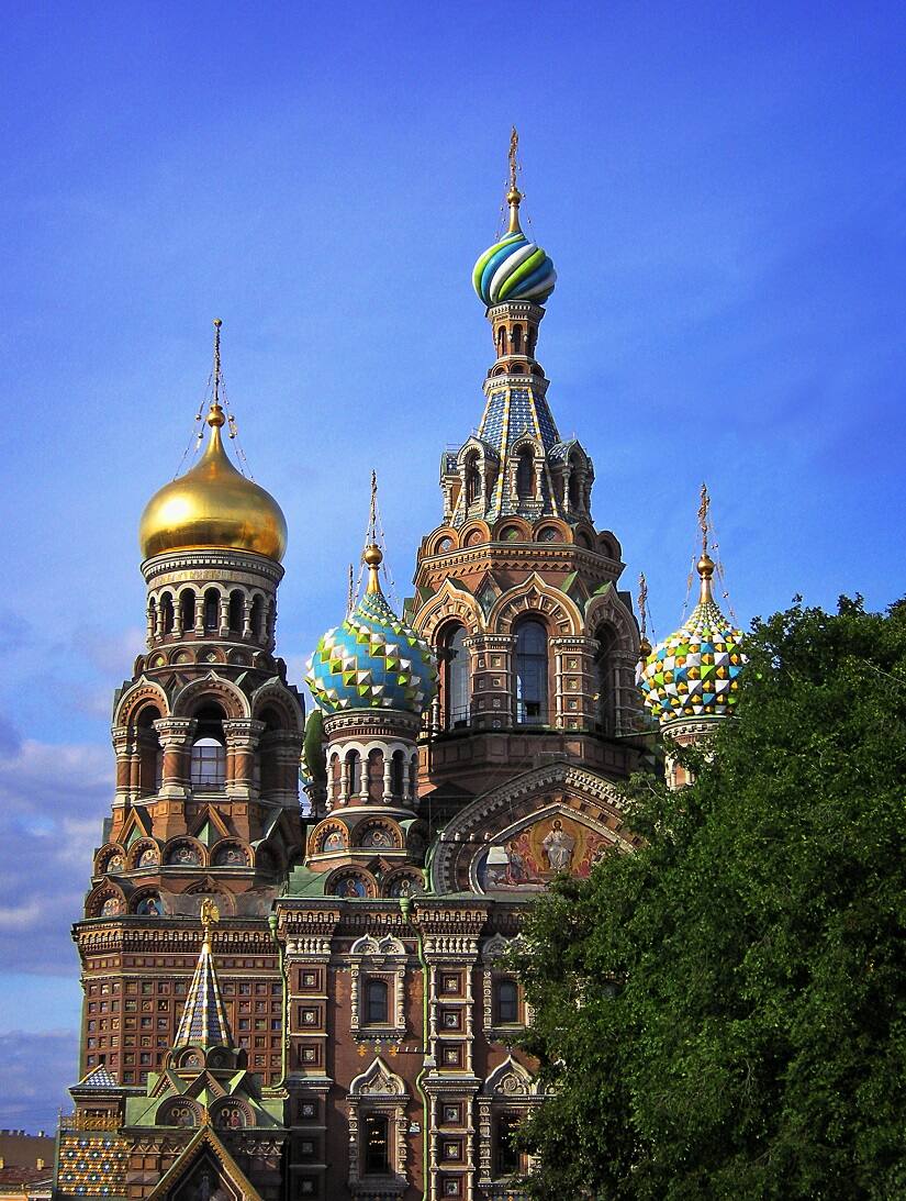 A glimpse of the Saint Basil's Cathedral, perhaps St Petersburg's most recognisable monument. Photo courtesy Natalia R, freeimages