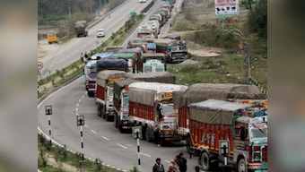 Jammu-Srinagar highway reopens after being blocked for three days due to landslide; 4,500 vehicles carrying apples from Kashmir resume journey