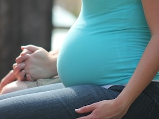 九个月:怀孕的渴望达到顶峰?以下是如何健康烹饪并满足这些痛苦的方法