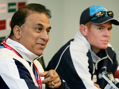 India vs South Africa: Former cricketers Shaun Pollock, Sunil Gavaskar criticise Wanderers pitch India vs South Africa: Former cricketers Shaun Pollock, Sunil Gavaskar criticise Wanderers pitch