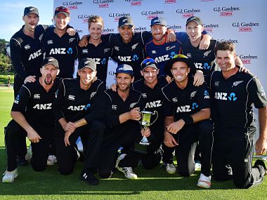 New Zealand vs Pakistan: Black Caps sweep ODI series 5-0 with 15-run victory in final match New Zealand vs Pakistan: Black Caps sweep ODI series 5-0 with 15-run victory in final match