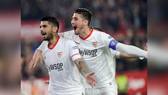 Copa del Rey: Sergio Escudero's goal helps defeat Atletico Madrid as Sevilla book semi-final berth