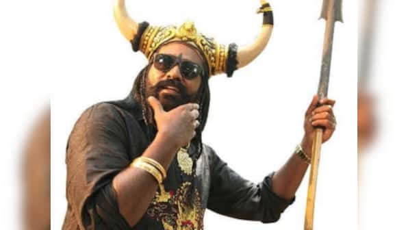 Vijay Sethupathi can slip into any role with effortless ease, says Oru Nalla Naal Paathu Solren director
