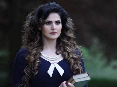 1921 movie review: Vikram Bhatt adds every horror trope to this ghastly film, but none of them work 1921 movie review: Vikram Bhatt adds every horror trope to this ghastly film, but none of them work