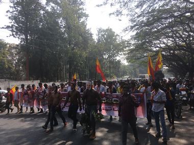 Karnataka bandh: Amit Shah holds rally in Mysuru despite shutdown but keeps mum on Mahadayi issue; life hit in Bengaluru Karnataka bandh: Amit Shah holds rally in Mysuru despite shutdown but keeps mum on Mahadayi issue; life hit in Bengaluru