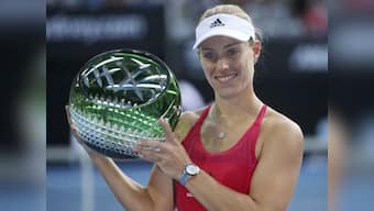 Sydney International: Angelique Kerber ends 16-month title drought with win over Ashleigh Barty