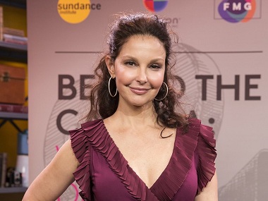Ashley Judd sues Harvey Weinstein, alleges producer hurt her acting career for rejecting his sexual advances Ashley Judd sues Harvey Weinstein, alleges producer hurt her acting career for rejecting his sexual advances
