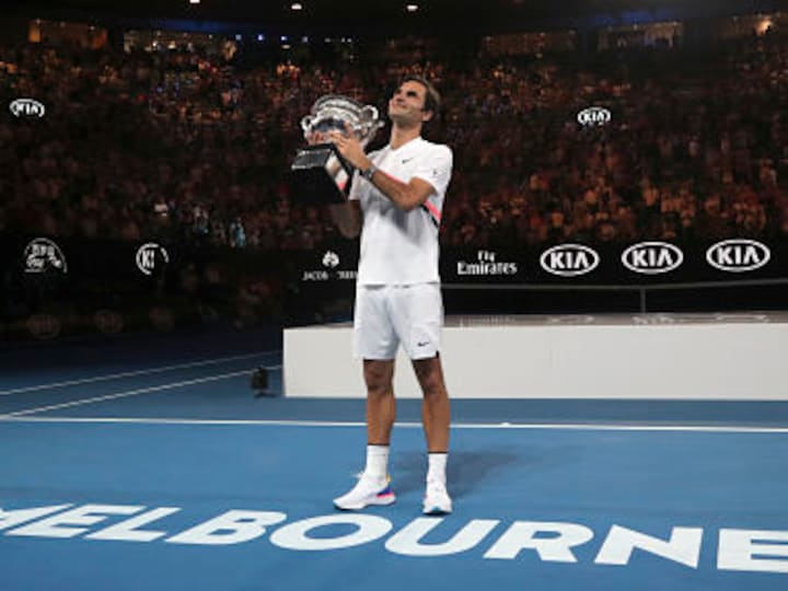 Australian Open 2018: Roger Federer playing as well as he was a decade ago, says legend Rod Laver