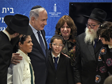 Benjamin Netanyahu in Mumbai: Israeli PM praises Jewish community in India for boosting New Delhi-Jerusalem ties Benjamin Netanyahu in Mumbai: Israeli PM praises Jewish community in India for boosting New Delhi-Jerusalem ties