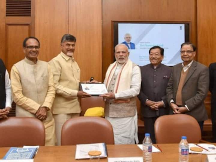 'Strained' ties between Chandrababu Naidu, Narendra Modi marked Andhra Pradesh politics in 2017