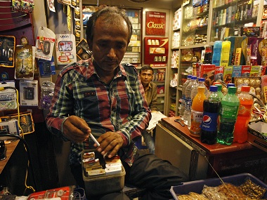 Blow to tobacco cos: With Roman law doctrine, govt moves to stub out industry rights Blow to tobacco cos: With Roman law doctrine, govt moves to stub out industry rights