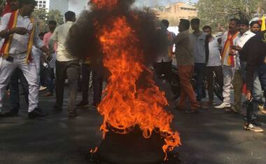 Bandh over Mahadayi river row disrupts normal life in Karnataka; Amit Shah holds rally despite shutdown