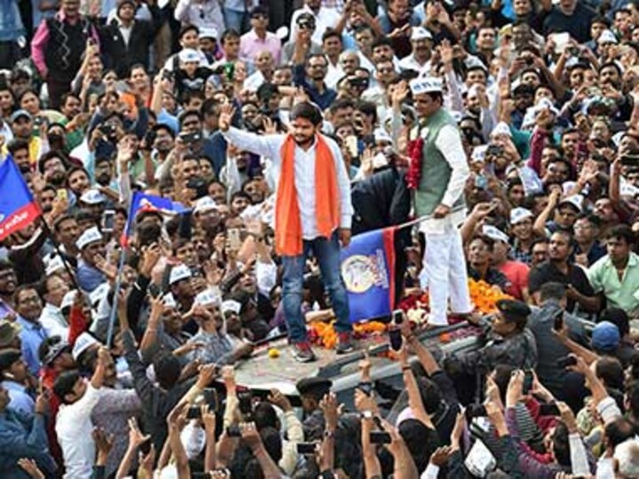 FIR lodged against Hardik Patel in Jamnagar for delivering 'political' speech at farmers' event