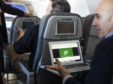 TRAI bats for both in-flight mobile calls and Internet services to be permitted on aircrafts TRAI bats for both in-flight mobile calls and Internet services to be permitted on aircrafts