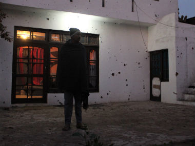 As cross-border shelling and firing intensifies along India-Pakistan border, Bera village in Jammu bears the brunt As cross-border shelling and firing intensifies along India-Pakistan border, Bera village in Jammu bears the brunt