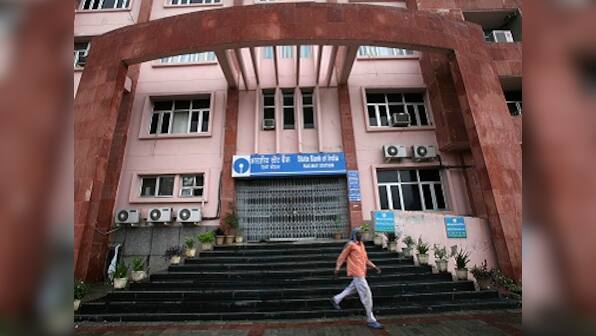 Rs 1 lakh cr recapitalisation plan fails to impress markets as shares of Bank of Baroda, PNB, State Bank tank; IDBI gains