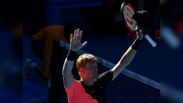 Estoril Open: Kyle Edmund cruises past Australian teenager Alex de Minaur in straight sets to reach quarter-finals