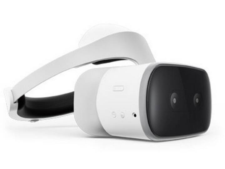 Lenovo unveils standalone VR headset Mirage Solo and a VR camera at CES 2018