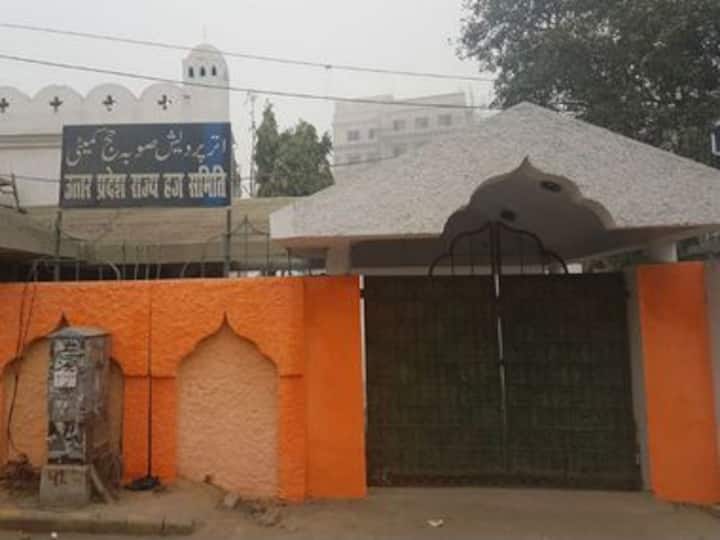 Uttar Pradesh govt sacks Haj Committee secy after controversy over saffron paint on Haj House