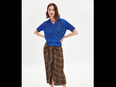Zara adds $90 'lungi' skirt to their catalogue, but why stop there? Here's patiala salwar trousers, angavastram silk stole Zara adds $90 'lungi' skirt to their catalogue, but why stop there? Here's patiala salwar trousers, angavastram silk stole